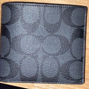 Authentic Coach wallet Bi-Fold